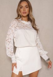 Biała Bluzka z Wiskozą z Koronką Eviriva. Białe bluzki damskie Renee, bez wzorów, z jeansu, bez kołnierzyka, bez ramiączek. Za 59.99 zł.