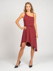 Patrizia Pepe Sukienka | 2A1731 | Kobieta | Bordowy. Czerwone sukienki damskie Patrizia Pepe, bez wzorów, z poliesteru, bez ramiączek. W wyprzedaży za 439.00 zł.