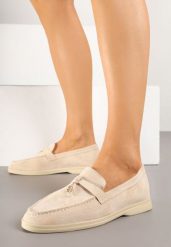 Beżowe Mokasyny z Imitacji Zamszu z Ozdobną Aplikacją Tasseli. Brązowe mokasyny damskie Born2be, bez obcasa. Za 89.99 zł.