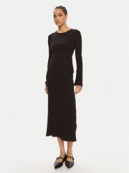 Bruuns Bazaar Sukienka dzianinowa Elliana BBW3979 Czarny Regular Fit. Czarne sukienki damskie Bruuns Bazaar, bez wzorów, z dzianiny, bez ramiączek. Za 229.99 zł.