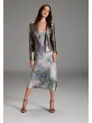 SWING Kurtka w kolorze srebrnym ze skóry syntetycznej rozmiar: 36. Szare kurtki damskie Swing, bez wzorów, ze skóry, bez kaptura. Za 178.37 zł.