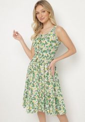 Zielona Bawełniana Sukienka w Kwiatki o Rozkloszowanym Kroju z Guzikami Zirana. Zielone sukienki damskie Born2be, bez wzorów, z bawełny, eleganckie, bez ramiączek. W wyprzedaży za 43.99 zł.
