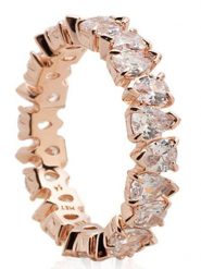 Pandora Pozłacany pierścionek z kryształami rozmiar: 52. Czerwone pierścionki damskie Pandora, z kryształem, pozłacane. Za 404.99 zł.