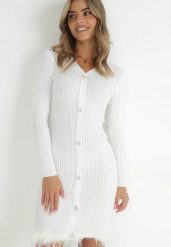 Biała Sukienka z Prążkowanej Dzianiny z Piórami Marpesia. Białe sukienki damskie Born2be, bez wzorów, z dzianiny, eleganckie, bez ramiączek. W wyprzedaży za 169.99 zł.