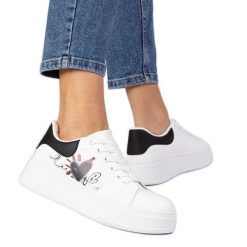 Biało-czarne sneakersy trampki sportowe damskie z nadrukiem białe. Białe trampki damskie bez wzorów, z materiału, przed kostkę, bez zapięcia. Za 84.03 zł.
