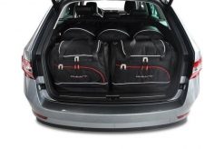 Torby Do Bagażnika Skoda Superb Kombi 2015-2023 5Szt Kjust. Czarne torby podróżne KJUST, bez wzorów, z kauczuku. Za 1,611.00 zł.