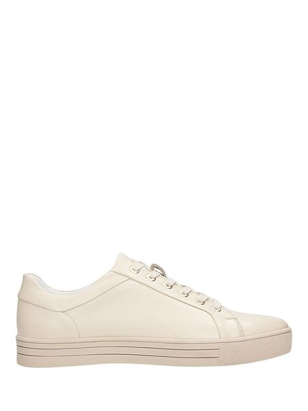 Wojas Skórzane sneakersy w kolorze beżowym rozmiar: 38. Brązowe obuwie sportowe damskie Wojas, ze skóry, bez zapięcia. Za 281.10 zł.