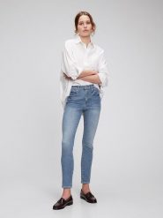 GAP Dżinsy - Skinny fit - w kolorze błękitnym rozmiar: W28. Niebieskie jeansy damskie GAP, z podwyższonym stanem. Za 109.78 zł.