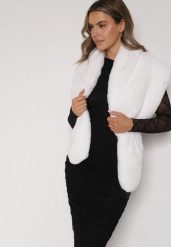 Białe Futrzane Ponczo Narzutka Bralinne. Białe swetry klasyczne damskie Born2be, z futra, bez kołnierzyka. Za 89.99 zł.