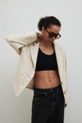 Marynarka z marszczeniem w kolorze IVORY LINEN - RICHMOND-S/M. Białe marynarki i żakiety damskie Marsala, m, bez wzorów, z bawełny, eleganckie. Za 599.90 zł.