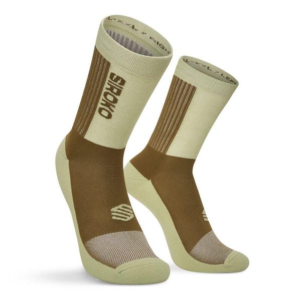 Skarpety rowerowe MTB Kolarstwo Siroko MTB Shred Matcha. Zielone skarpetki damskie SIROKO, bez wzorów, z materiału. Za 55.00 zł.