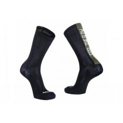 Skarpetki Northwave Feel the flow. Czarne skarpetki damskie Northwave, bez wzorów. Za 125.50 zł.