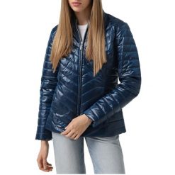 Kurtka sportowa damska GO Shield Shine Jacket. Niebieskie kurtki sportowe damskie Skechers, xl, bez wzorów, z poliesteru, bez kaptura. Za 279.99 zł.