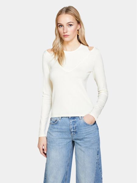 Sisley Sweter 1B7YM104G Écru Slim Fit. Swetry klasyczne damskie Sisley, m, z wiskozy, bez kołnierzyka. Za 139.99 zł.