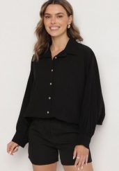 Czarna Koszula z Wiskozą o Kroju Nietoperza Sonaretia. Czarne koszule damskie Born2be, bez wzorów, z jeansu, eleganckie, bez kołnierzyka, bez ramiączek. Za 74.99 zł.