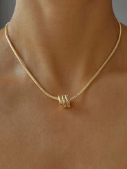 DI GIORGIO Pozłacany naszyjnik z elementem ozdobnym - dł. 45 cm rozmiar: onesize. Żółte naszyjniki damskie DI GIORGIO, pozłacane. Za 261.45 zł.