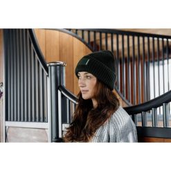 Czapka damska Kentucky Rubber. Czarne czapki damskie KENTUCKY HORSEWEAR, na zimę, bez wzorów. Za 229.50 zł.