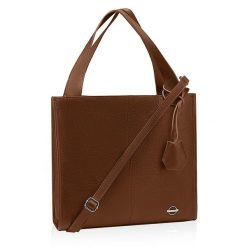 Shopperka skórzana BETLEWSKI TWB-DOL-50 CAMEL. Brązowe torebki klasyczne damskie ze skóry, bez dodatków. Za 379.99 zł.