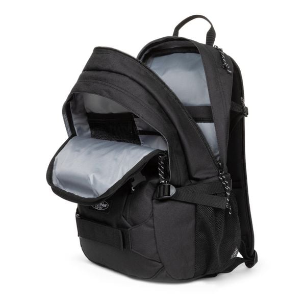 Plecak Eastpak Getter Pro. Czarne plecaki Eastpak, bez wzorów. Za 439.50 zł.
