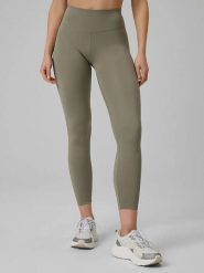 4F Legginsy sportowe w kolorze khaki rozmiar: M. Brązowe legginsy damskie 4F, m, bez wzorów, z materiału. Za 62.99 zł.