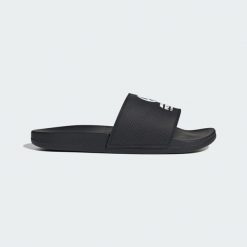 Klapki adilette Comfort MER. Białe klapki damskie Adidas, bez wzorów, bez obcasa, bez zapięcia. Za 239.00 zł.