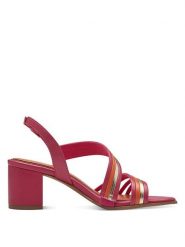 Marco Tozzi Sandały w kolorze różowym ze wzorem na obcasie rozmiar: 38. Różowe sandały damskie Marco Tozzi, bez wzorów, z otwartym noskiem, bez obcasa, na koturnie, bez zapięcia. Za 101.94 zł.