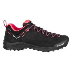 Buty trekkingowe damskie Salewa Wildfire Leather Gtx. Czarne obuwie trekkingowe damskie Salewa, z materiału, bez zapięcia. Za 749.00 zł.