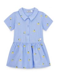 Guess Sukienka koszulowa K6GK04 WEH20 Niebieski Regular Fit. Niebieskie sukienki dziewczęce Guess, z aplikacjami, z bawełny, bez ramiączek, koszulowe. Za 264.99 zł.