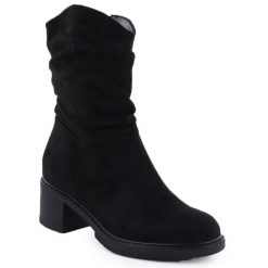 Botki zamszowe damskie czarne Potocki Z25-CN51303. Czarne botki damskie POTOCKI, ze skóry ekologicznej, eleganckie, bez obcasa, bez zapięcia. Za 199.99 zł.