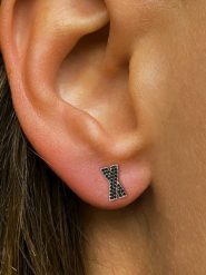 OR Carats Złote kolczyki-wkrętki z diamentami rozmiar: onesize. Czarne kolczyki damskie OR Carats, z diamentem, złote. Za 1,609.99 zł.