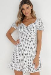 Biała Sukienka Abin. Białe sukienki damskie Born2be, z aplikacjami, vintage, bez ramiączek. Za 129.99 zł.