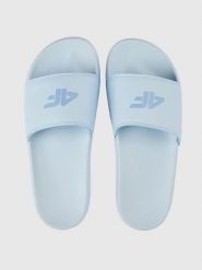 Klapki damskie 4F 4FRSS26FSLIF062. Niebieskie klapki damskie 4F, bez wzorów, z gumy, bez obcasa, bez zapięcia. Za 59.99 zł.