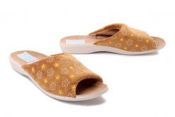 ADANEX 28325 SAK23VV RO/BZ, kapcie damskie. Kapcie damskie Adanex. Za 33.00 zł.