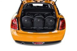Torby Do Bagażnika Mini Cooper 5D 2013-2024 3Szt Kjust. Czarne torby podróżne KJUST, bez wzorów, z kauczuku. Za 690.00 zł.