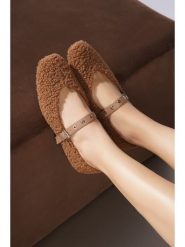 C'M Baleriny w kolorze jasnobrązowym z paskiem rozmiar: 36. Brązowe balerinki damskie C'M, bez wzorów. Za 86.99 zł.