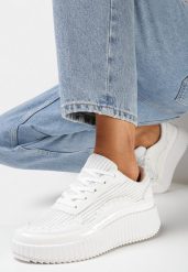 Białe Sneakersy z Patchworkową Cholewką i Tłoczoną Platformą Geridia. Białe obuwie sportowe damskie Born2be, bez zapięcia. Za 84.99 zł.