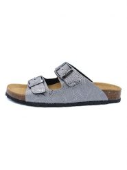 Billowy Klapki w kolorze szarym rozmiar: 37. Szare klapki damskie Billowy, bez wzorów, z otwartym noskiem, bez obcasa, bez zapięcia. Za 105.14 zł.