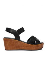 Lasocki Sandały CEO-WI16-NYASA-04 Czarny. Czarne sandały damskie Lasocki, bez wzorów, ze skóry, bez obcasa, na koturnie, bez zapięcia. Za 179.99 zł.