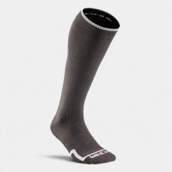 Skarpety narciarskie i snowboardowe dla dorosłych Wedze 100. Skarpetki damskie WED'ZE, bez wzorów, z dzianiny. Za 24.99 zł.