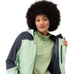 Kurtka Ocieplana Damska Rozciągliwa Highton. Szare kurtki damskie Regatta, xl, bez wzorów, z materiału, z kapturem. Za 83.99 zł.