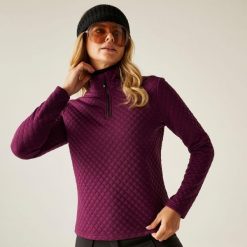 Bluza damska z suwakiem 1/4 Glamourize III Dare 2b. Fioletowe bluzy damskie Dare 2b, na zimę, bez wzorów, z dzianiny, bez kaptura. W wyprzedaży za 199.99 zł.