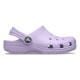 Sandały CROCS CLASSIC CLOG K Fioletowy. Fioletowe sandały damskie Crocs, bez wzorów, z gumy, bez obcasa, bez zapięcia. Za 236.00 zł.
