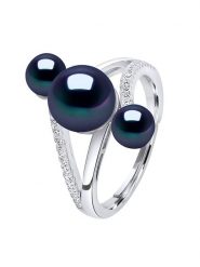 Mitzuko Srebrny pierścionek z perłami rozmiar: onesize. Szare pierścionki damskie Mitzuko, z cyrkonią, srebrne. Za 260.99 zł.