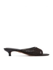 Nine West Klapki CEO-NV-015 Brązowy. Brązowe klapki damskie Nine West, bez wzorów, z materiału, bez obcasa, bez zapięcia. Za 229.99 zł.