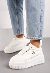 Białe Sznurowane Sneakersy na Grubej Tłoczonej Podeszwie z Aplikacją Tilinae. Białe obuwie sportowe damskie Born2be, z jeansu, bez zapięcia. Za 119.99 zł.