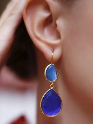 L'Atelier de Gaia Pozłacane kolczyki z kocim okiem rozmiar: onesize. Niebieskie kolczyki damskie L'Atelier de Gaia, pozłacane, z zapięciem typu bigiel. Za 96.37 zł.