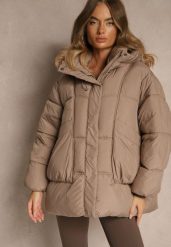 Ciemnobeżowa Kurtka Oversize z Pikowanymi Przeszyciami i Kapturem Galeana. Brązowe kurtki damskie Renee, na zimę, l, bez wzorów, z dzianiny. Za 199.99 zł.