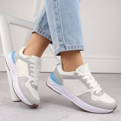 Buty sportowe damskie sznurowane białe Atletico WY23593. Białe obuwie sportowe casual damskie Atletico, ze skóry ekologicznej, bez zapięcia. Za 68.00 zł.