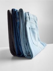 Jeansy wide leg baggy - jasnoszary. Szare jeansy damskie Reserved. W wyprzedaży za 59.99 zł.
