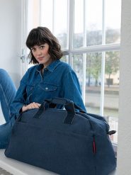 Reisenthel Torba podróżna "Overnighter Plus" w kolorze granatowym - 70 x 38 x 29 cm rozmiar: onesize. Niebieskie torby podróżne Reisenthel, bez wzorów, z materiału. Za 217.99 zł.